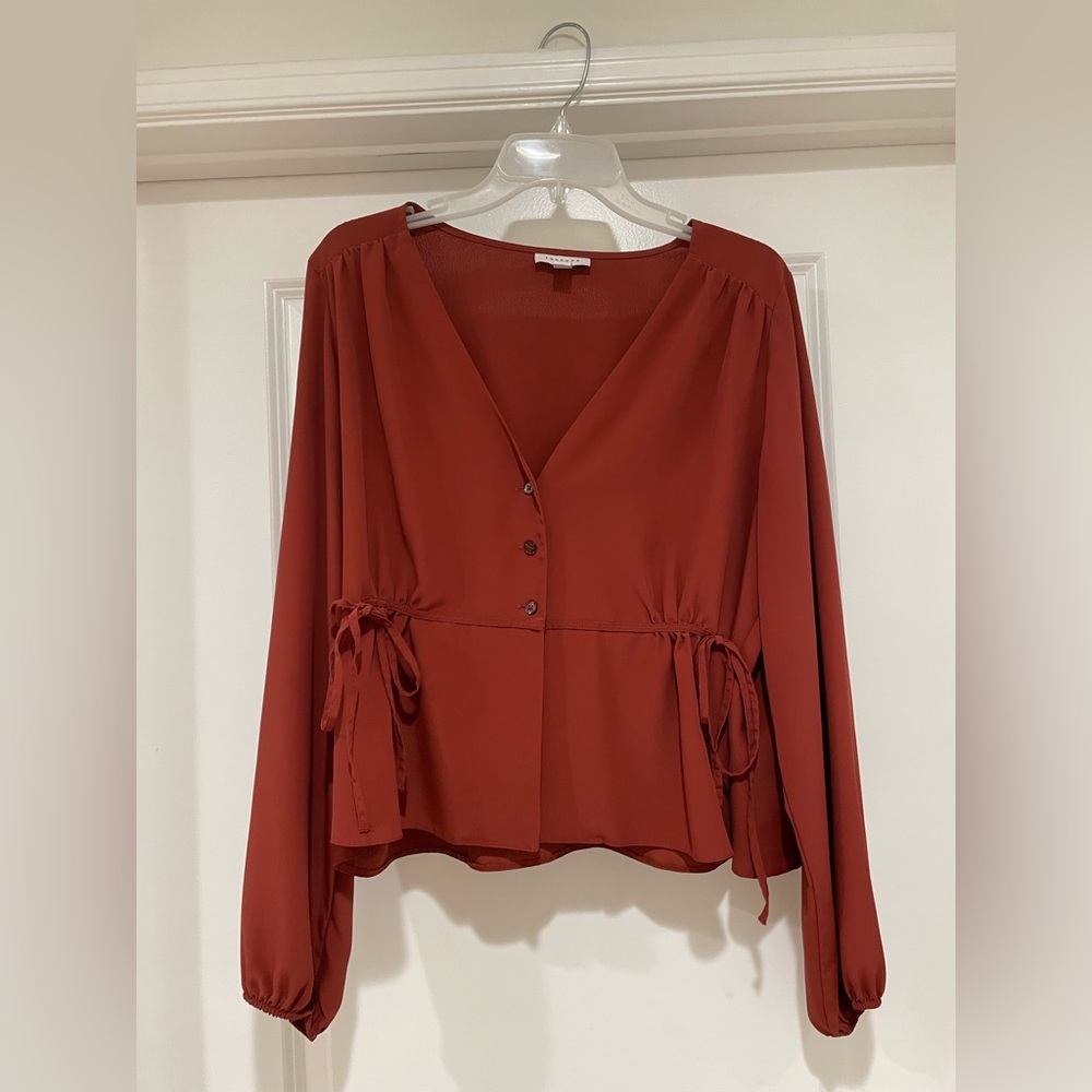 Long Sleeve button top with ties